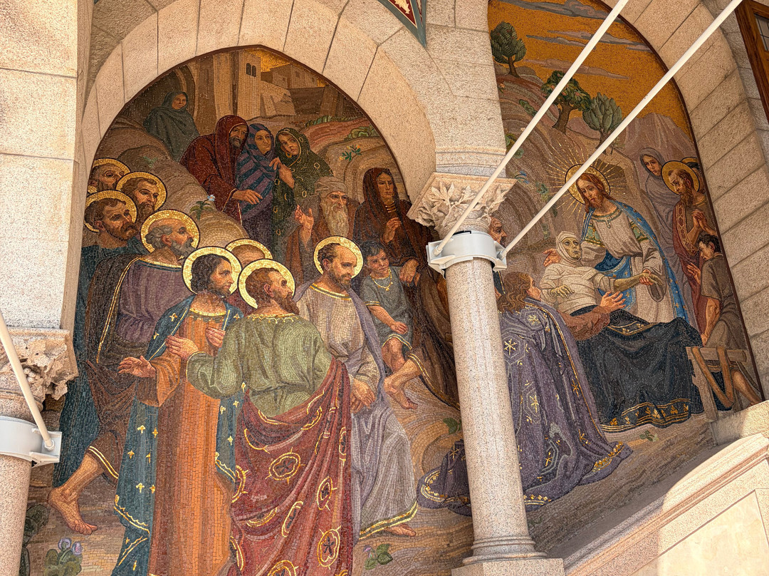 Santuario delle Sante Bartolomea Capitanio e Vincenza Gerosa-洛韦雷必去景点