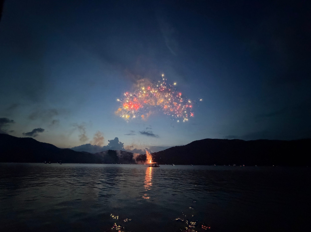 Watauga Lakeshore Resort & Marina-Hampton必去景点