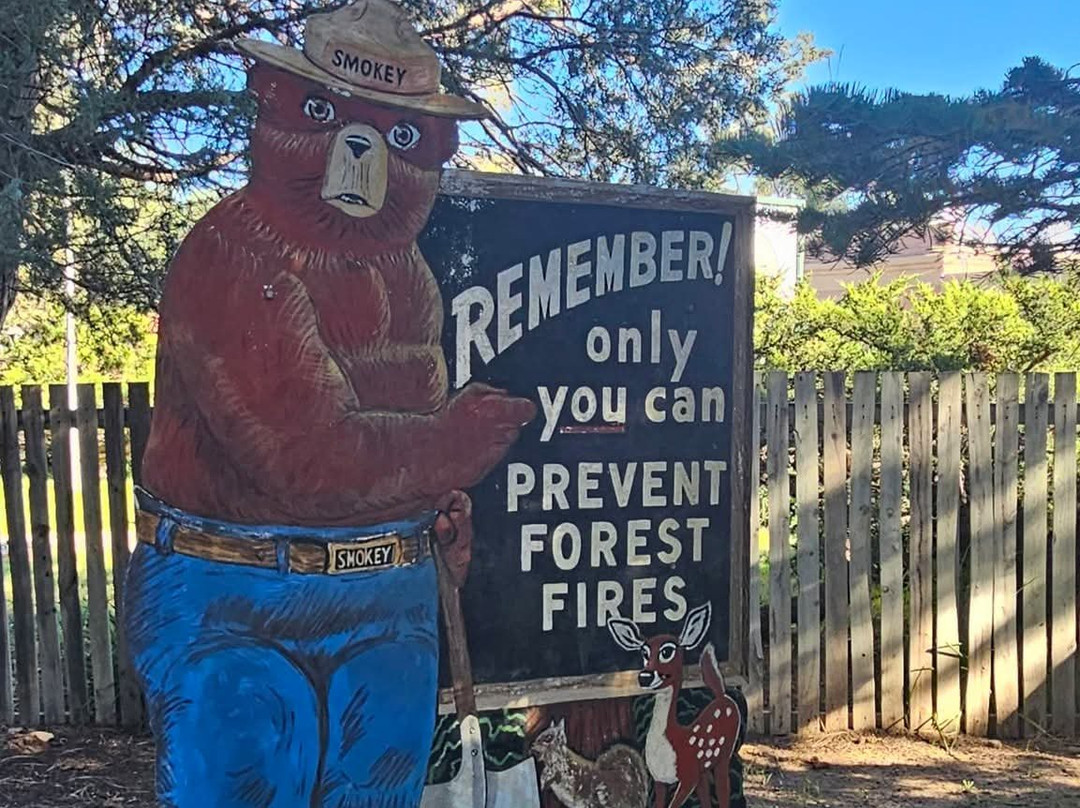 Smokey Bear Historical Park-Capitan必去景点