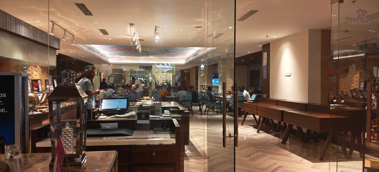 丽笙丽怡酒店-芝拉库尔-旅行者