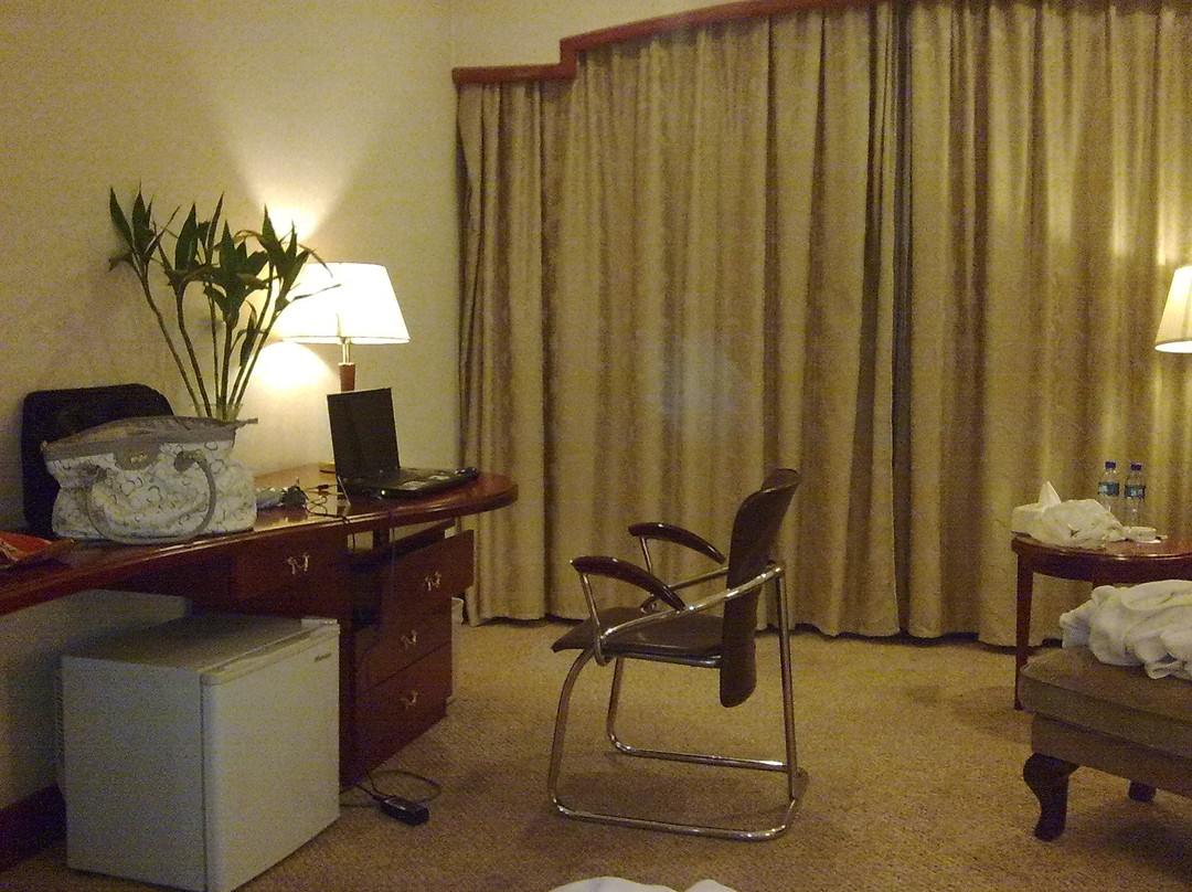 新世纪酒店主图