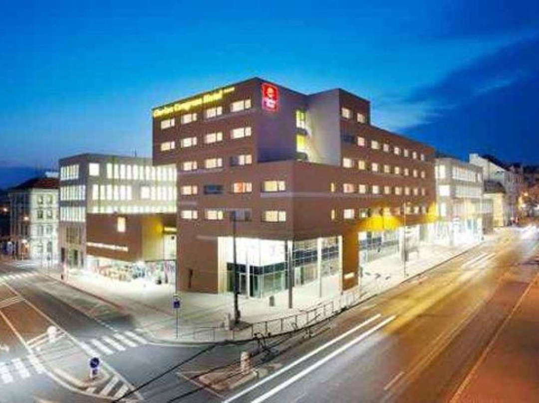 拉贝河畔乌斯季克拉丽奥酒店主图