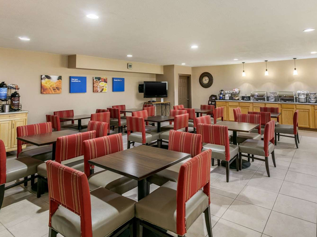 Comfort Inn Worland Hwy 16 To Yellowstone主图