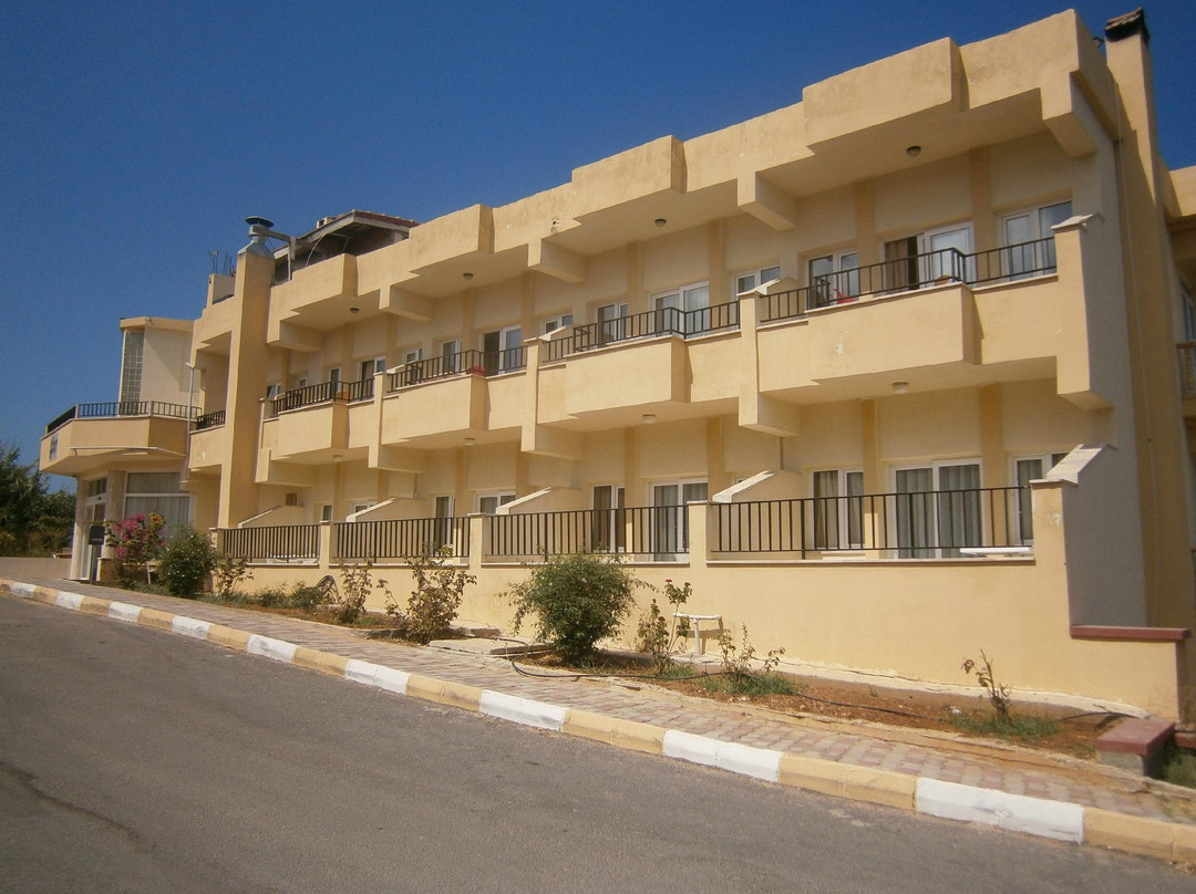 Club Malibu Beach Hotel