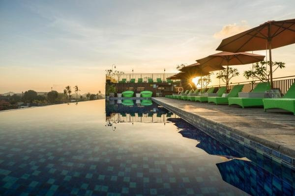 Zest Hotel Legian