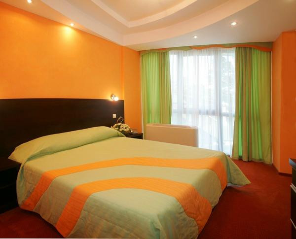 Adelfiya Hotel