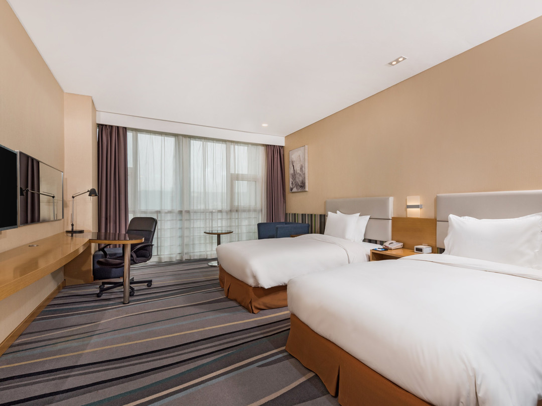 宝鸡世纪荟萃智选假日酒店主图