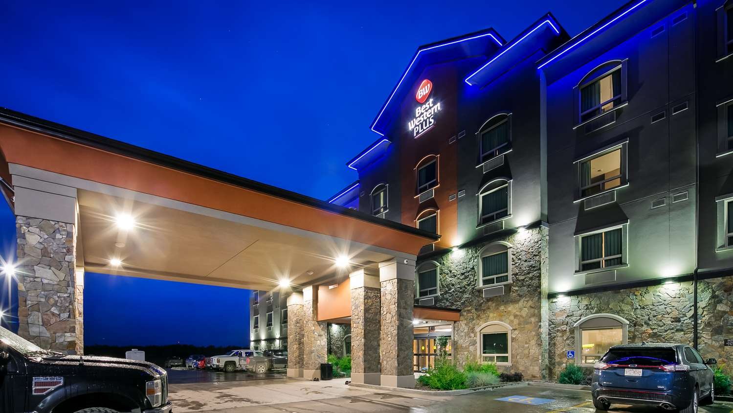 Best Western Plus Drayton Valley All Suites-官方