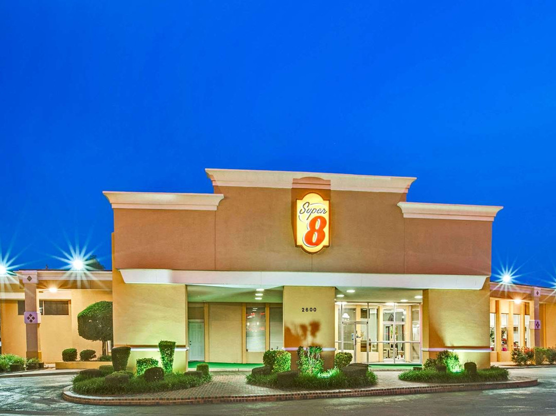 Super 8 by Wyndham Norman