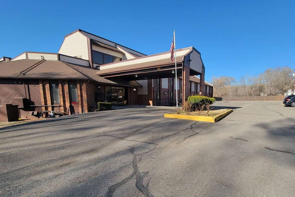 Ramada by Wyndham主图