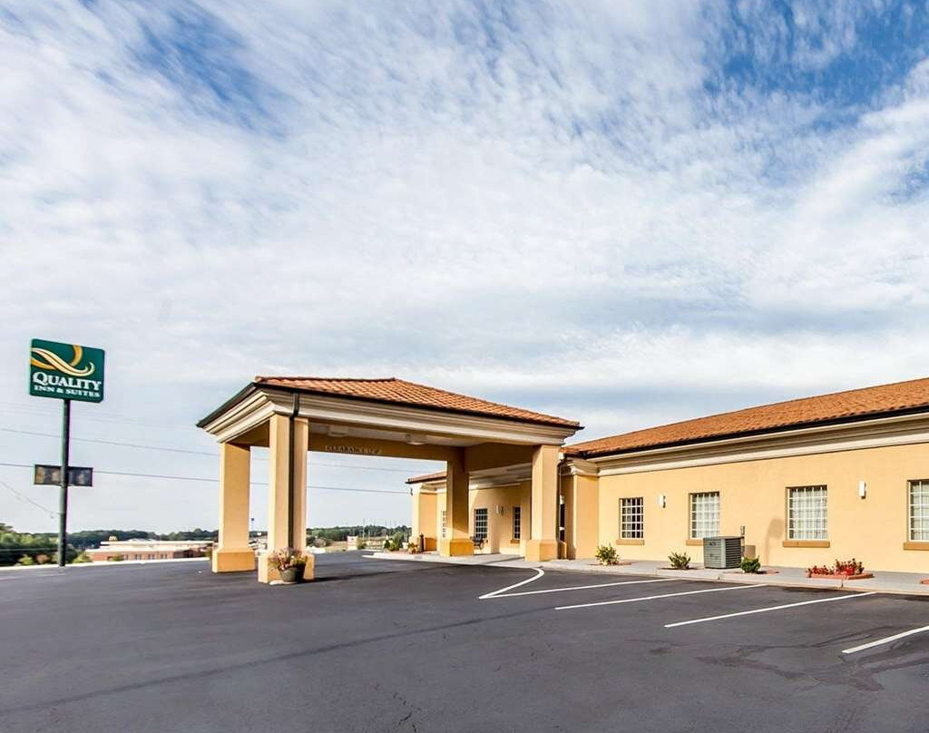 Quality Inn & Suites Bremen主图