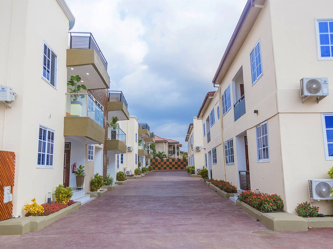 Tonyx Hotel Suites & Spa