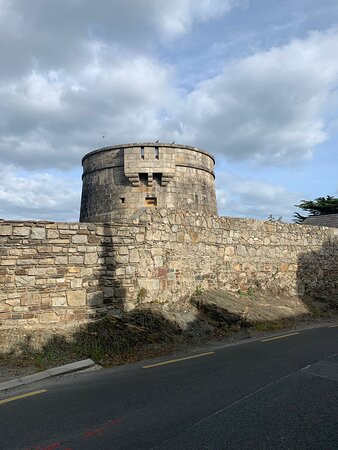 Martello Tower景点图片