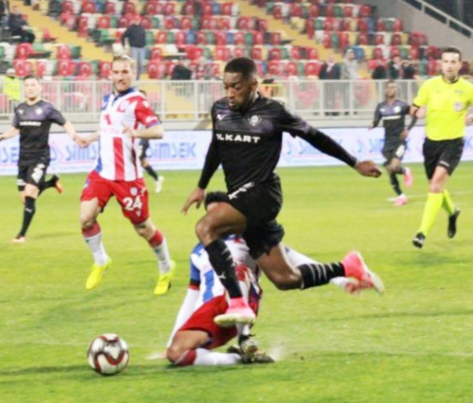 Doganlar Stadium景点图片