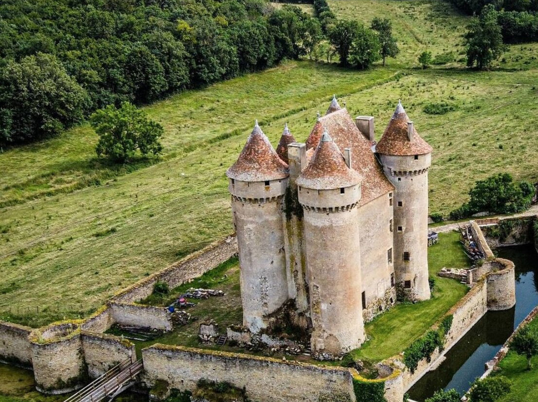 Château de Sarzay景点图片