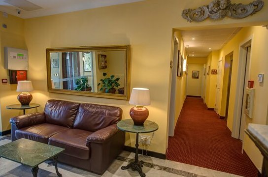 阿尔乐格酒店-官方