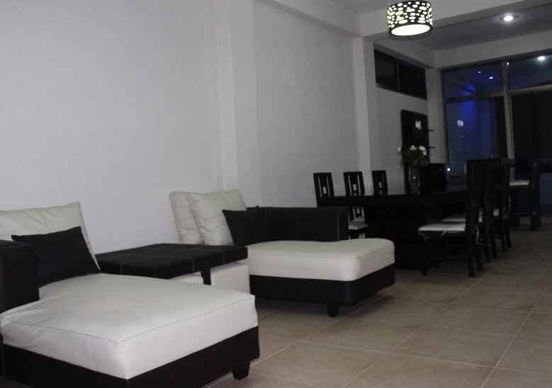 La Vista San Lorenzo Suites