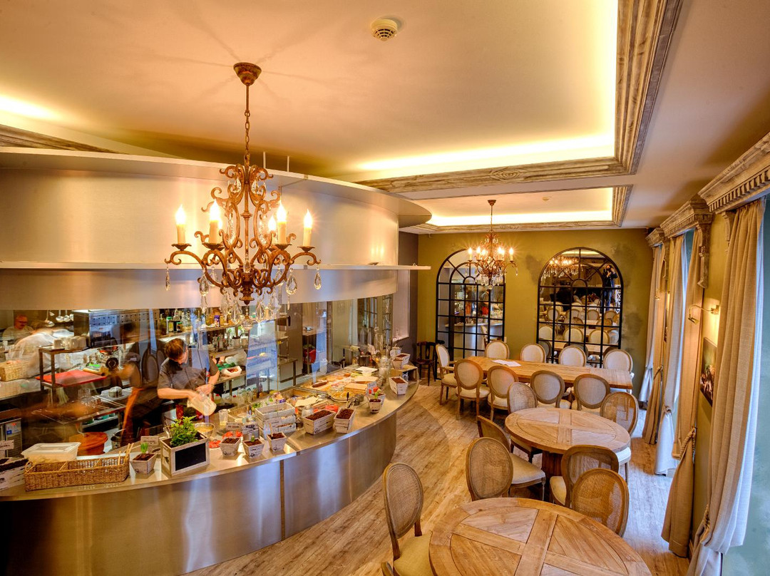 Farm Restaurant
