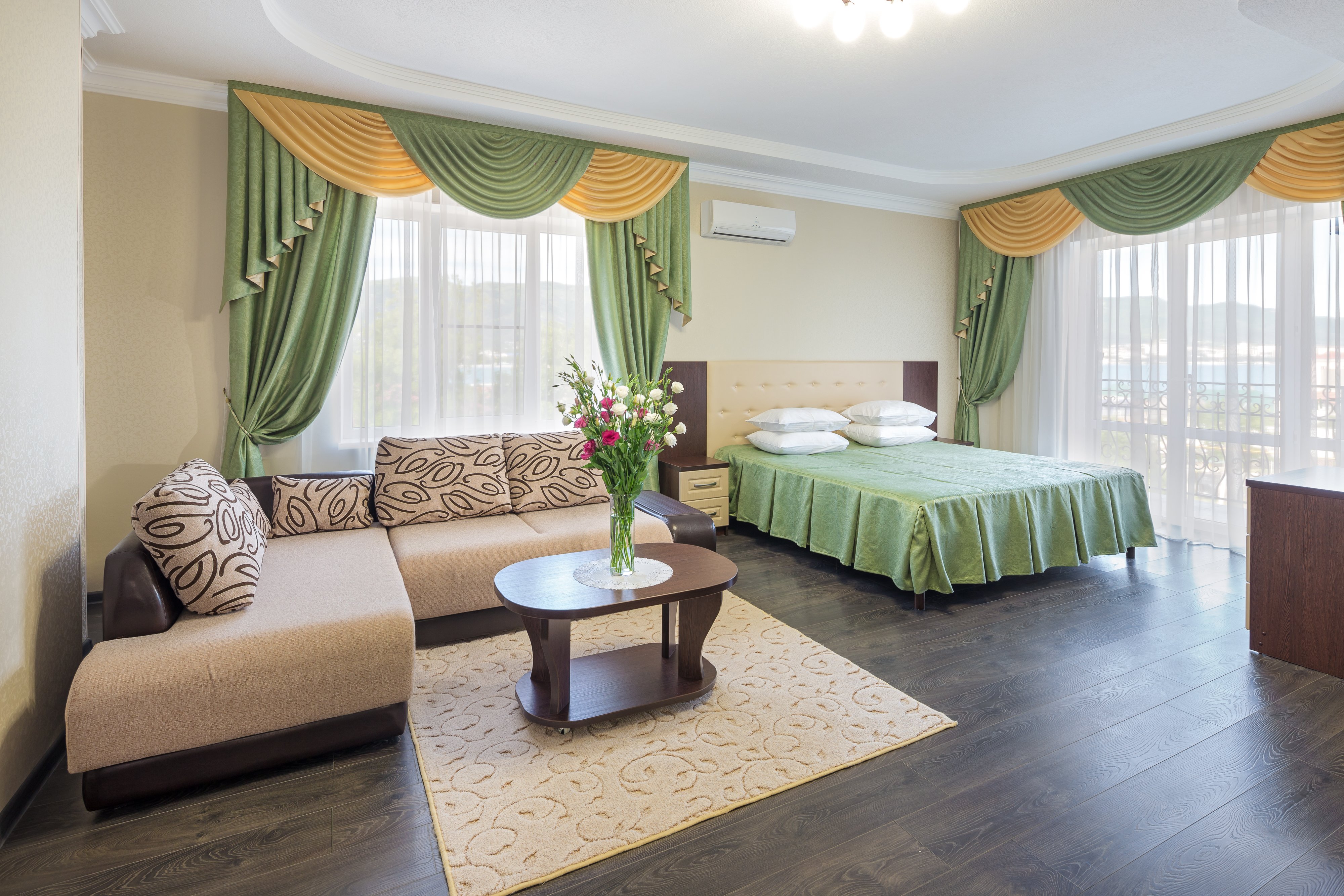 Guest House Royal-官方