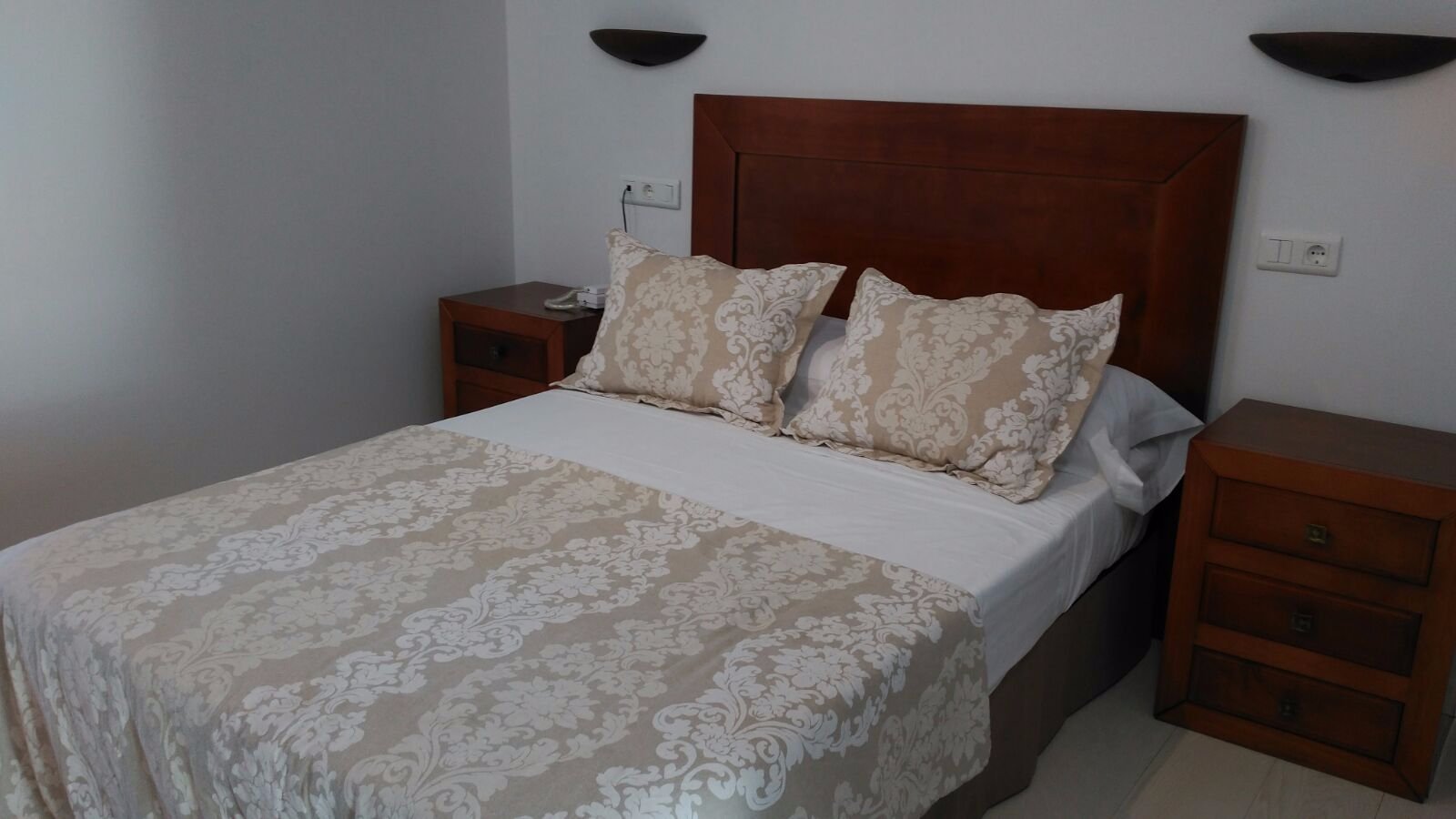 Hotel La Alcoholera-官方