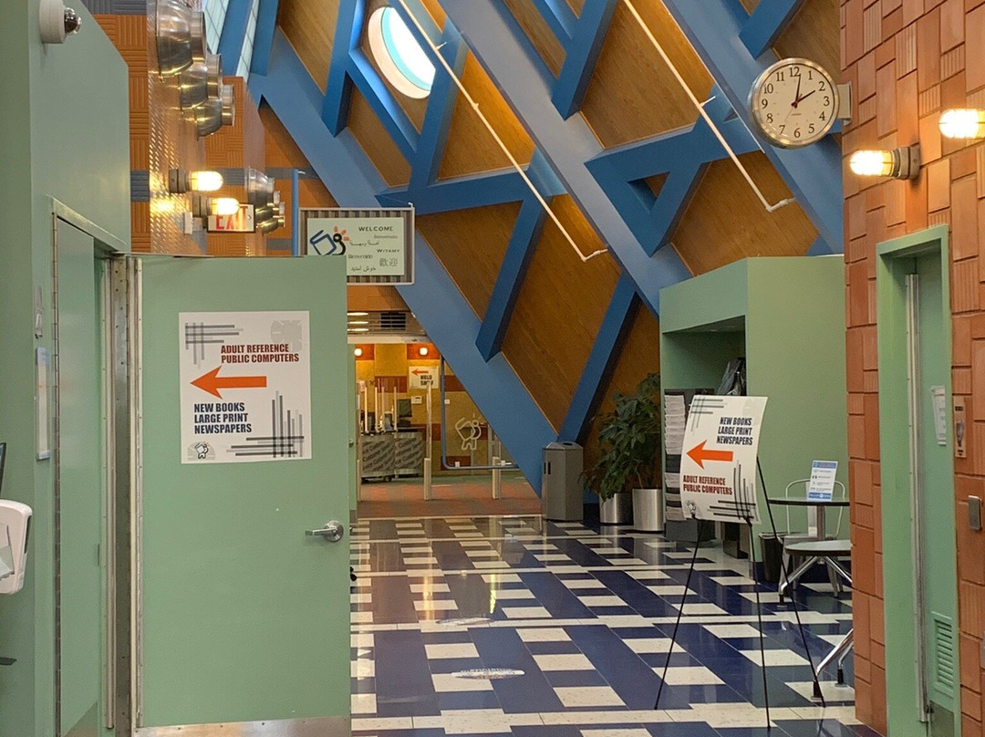 Middle Country Public Library-Centereach必去景点