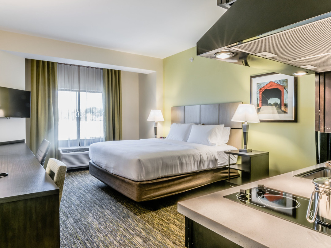 哈特福德市中心洲际Candlewood Suites酒店主图