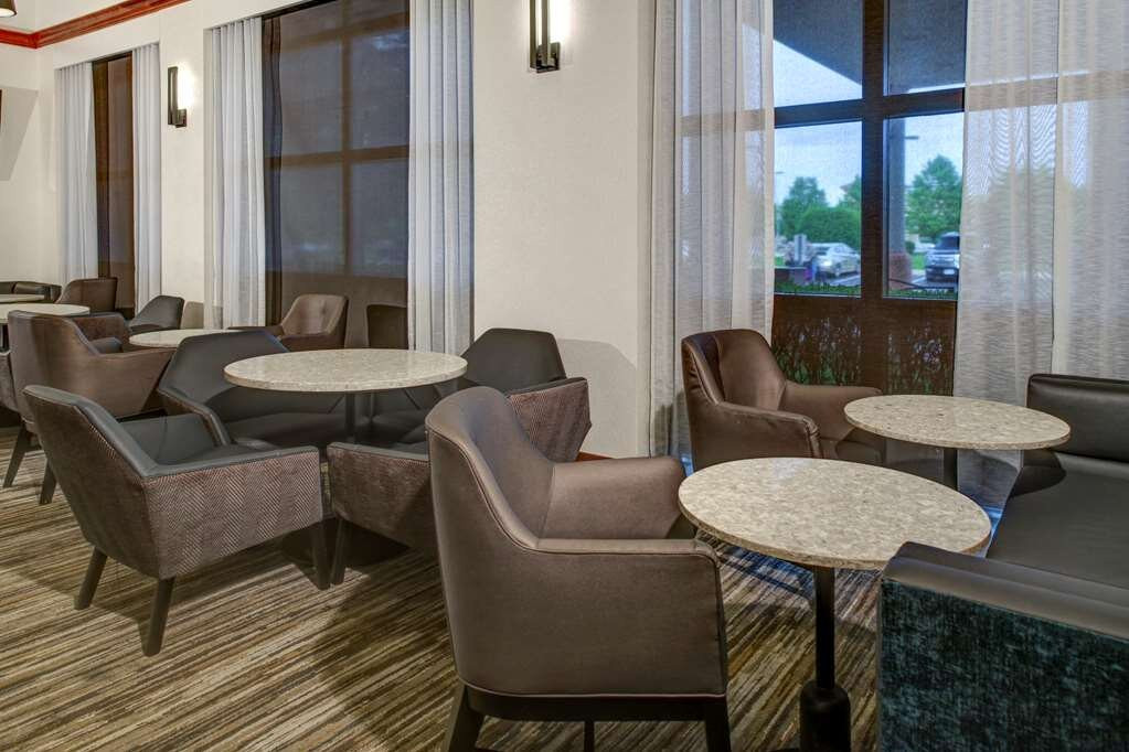 Hyatt Place Cincinnati Airport/Florence主图