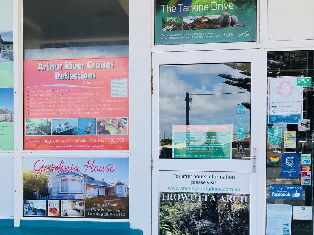 Stanley Visitor Information Centre-斯坦利必去景点