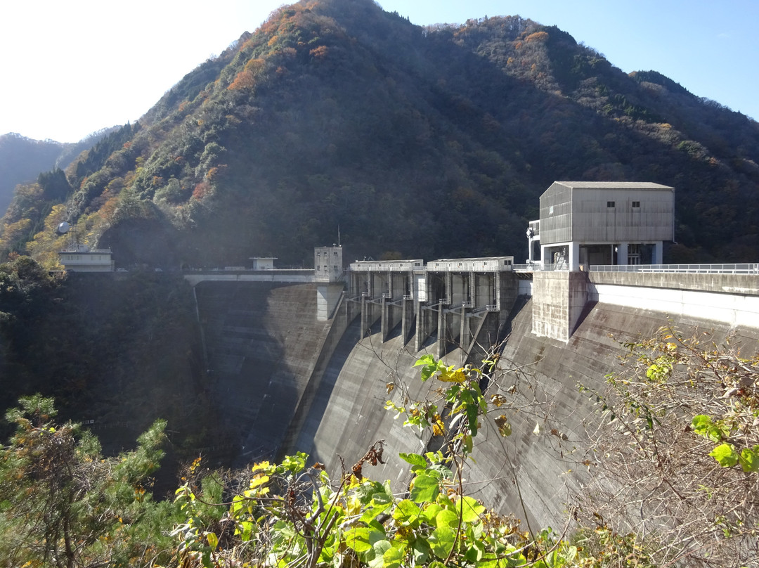Shin Nariwagawa Dam-高粱市必去景点