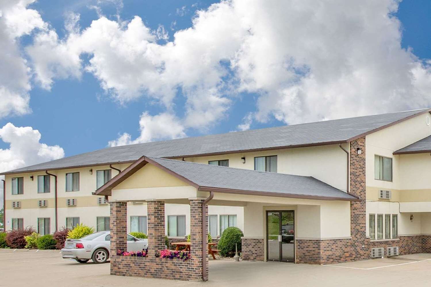 Rodeway Inn Near I-35 Lamoni-官方