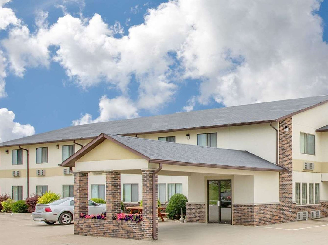 Rodeway Inn Near I-35 Lamoni主图