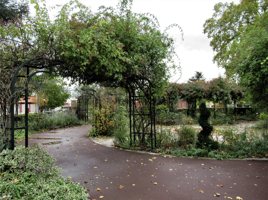 Parc Mézières景点图片