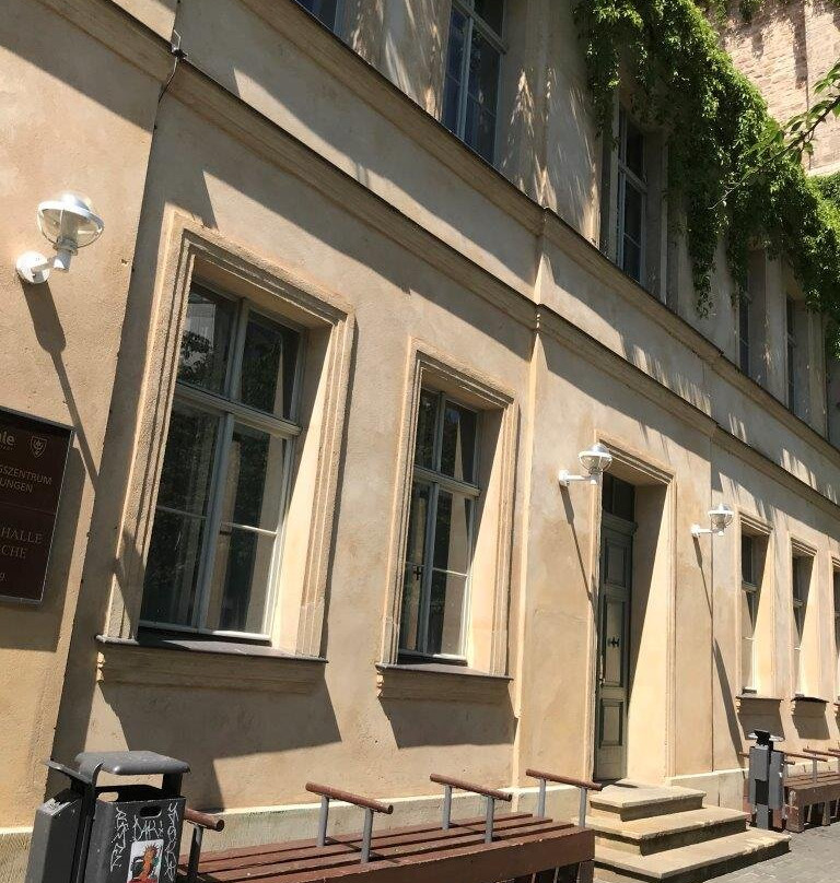 Konzerthalle Ulrichskirche-哈雷必去景点