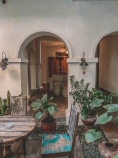 Adhisthana Hotel-浴室