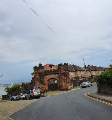 Liscard Battery Gatehouse-Wallasey必去景点