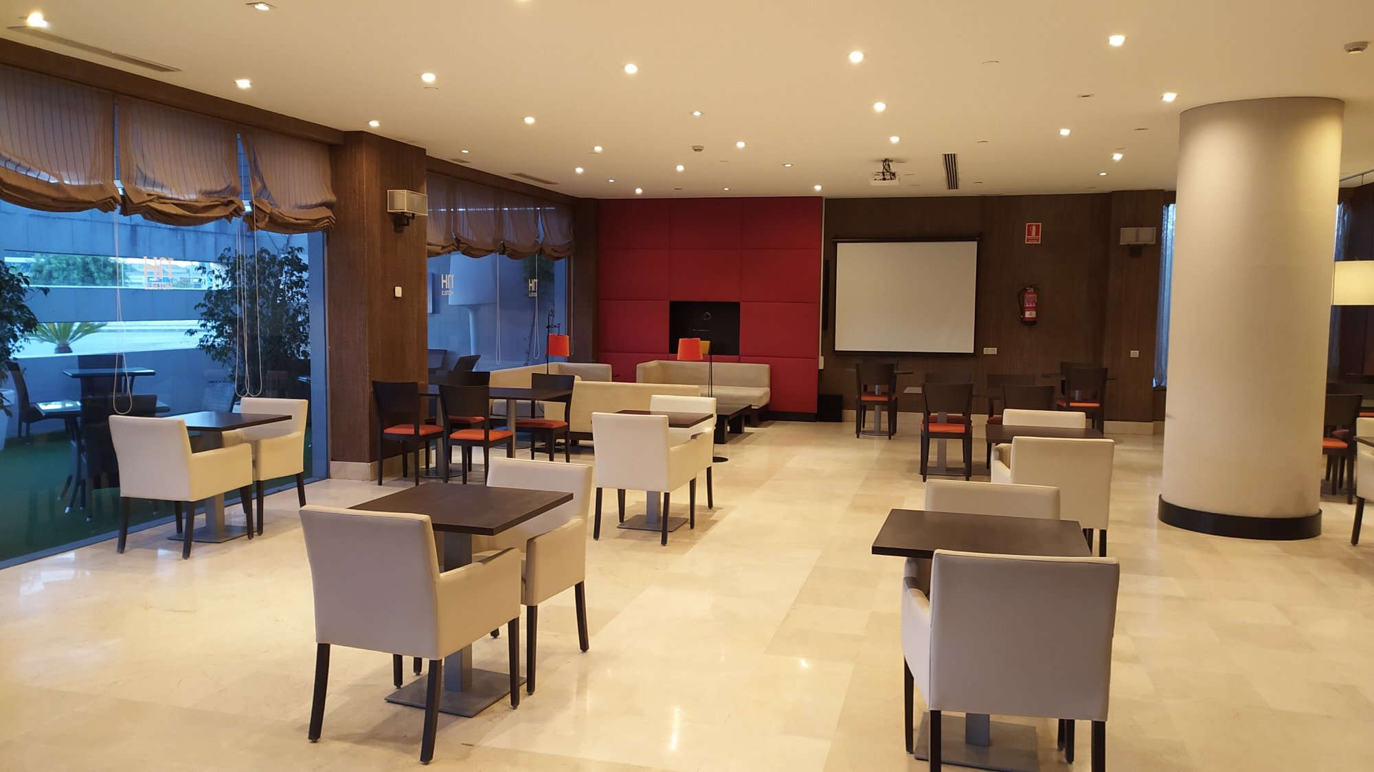 直布罗陀酒店-餐饮