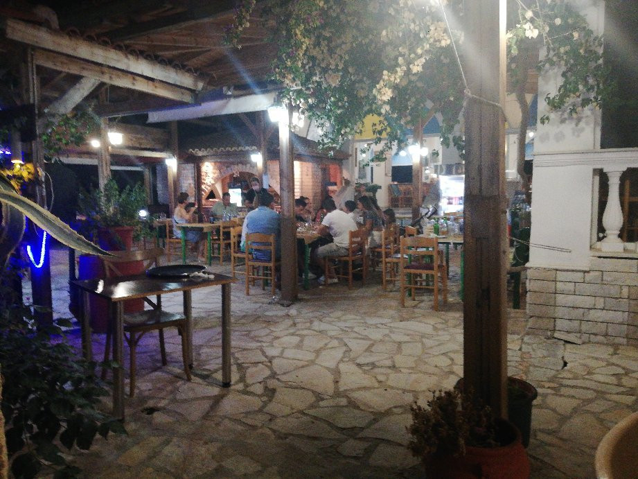 Vasilikos Garden主图