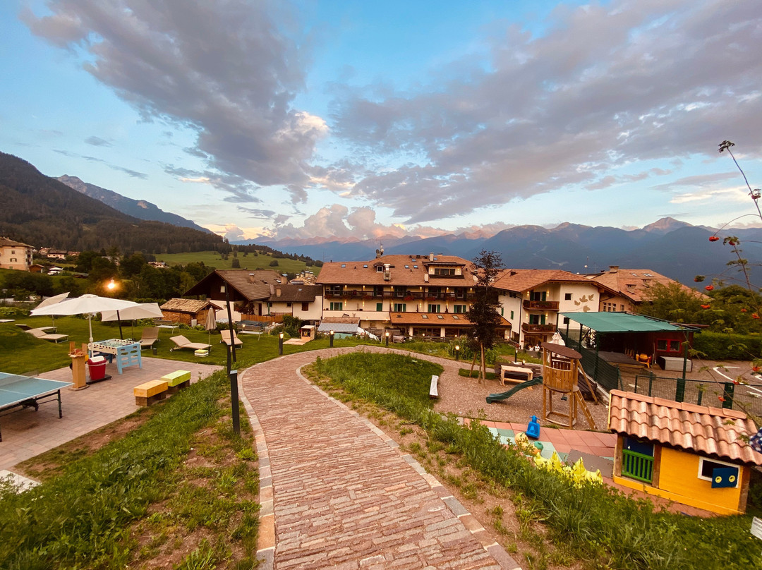 Hotel & Restaurant Alpino主图