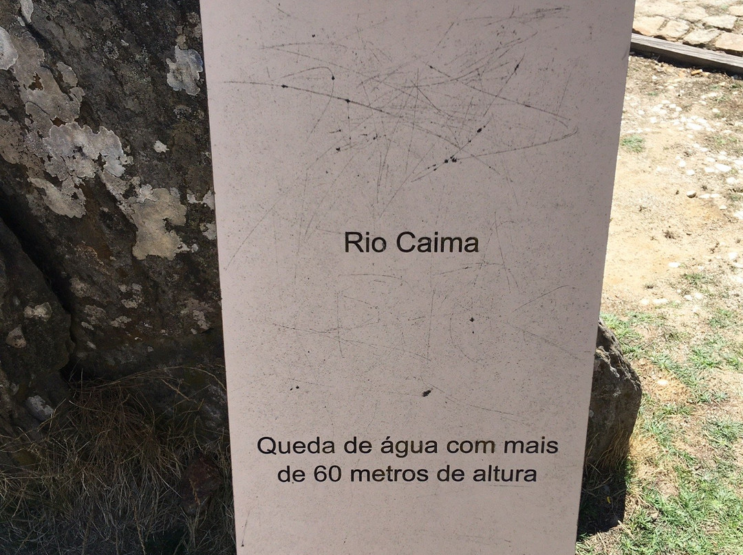 Cascata da Frecha da Mizarela景点图片