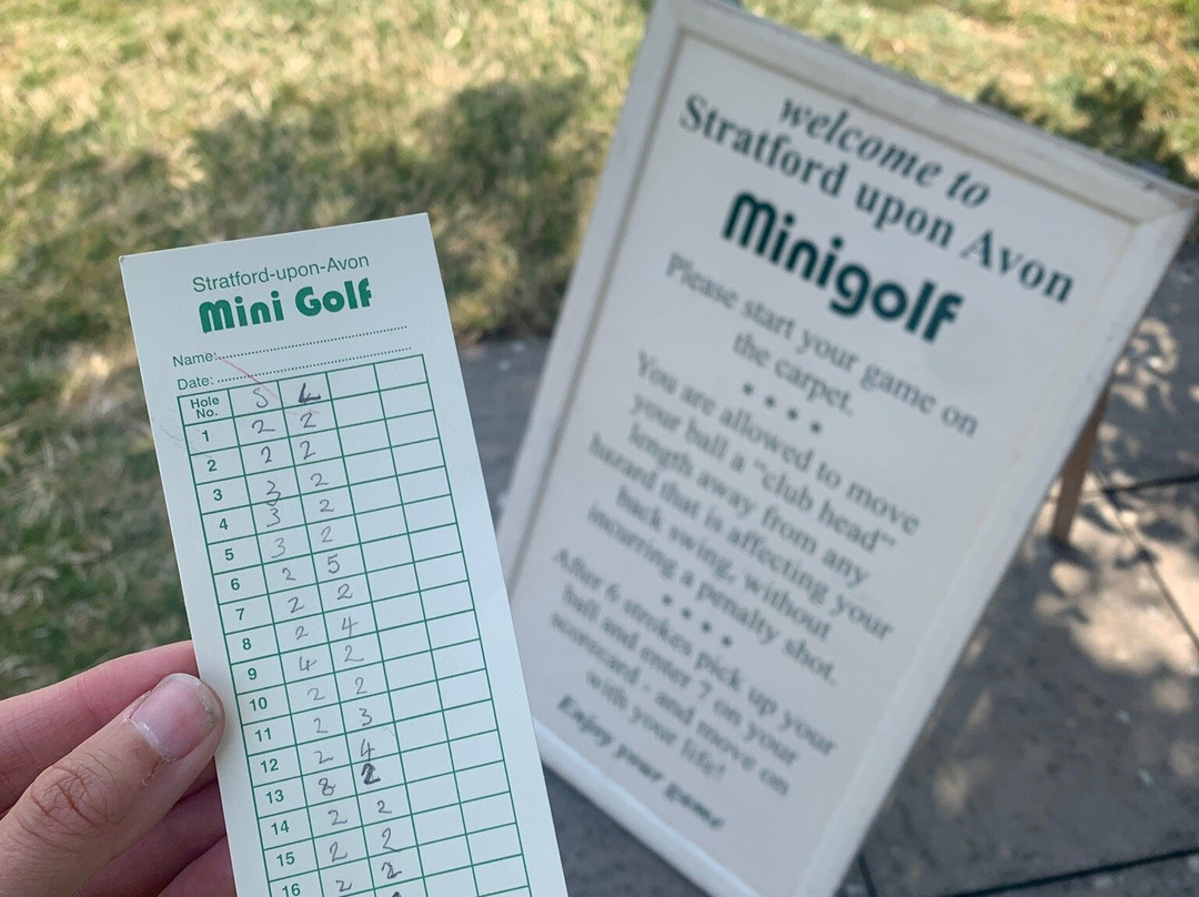 Stratford Minigolf-埃文河畔斯特拉特福必去景点
