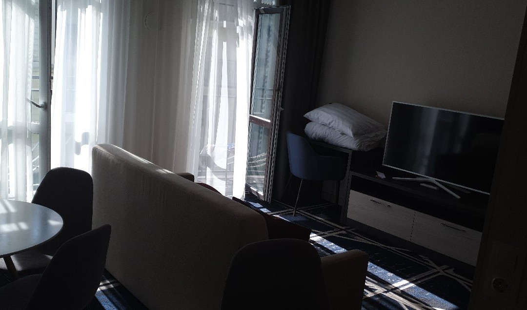 Ramada Hotel & Suites by Wyndham Novosibirsk Zhukovka主图