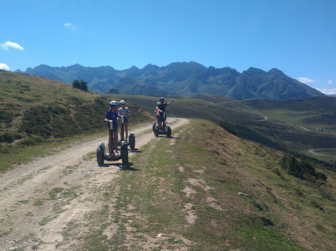 Gyropode Pyrénées-Lau-Balagnas必去景点