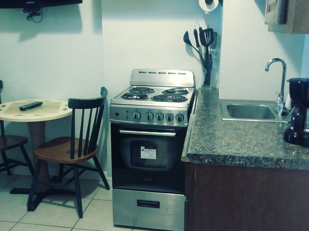 Schooner Hotel主图