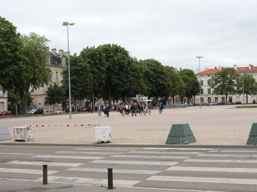Place Carnot-南锡必去景点