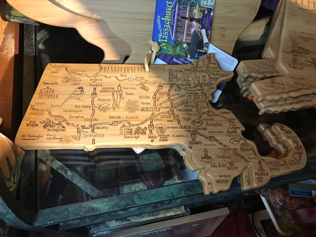 Old Mill Pond Village Shops-Granby必去景点