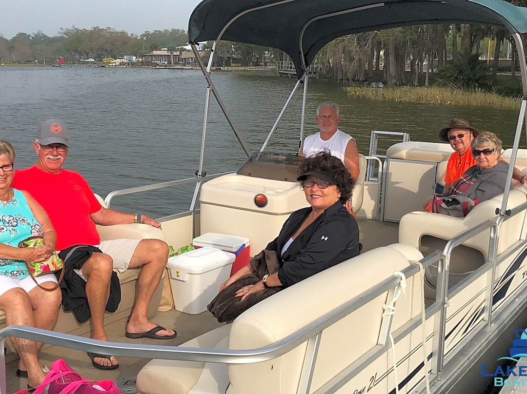 Lake Harris Boat Rentals景点图片