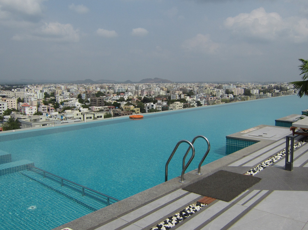 诺富特维杰亚瓦达瓦伦酒店主图