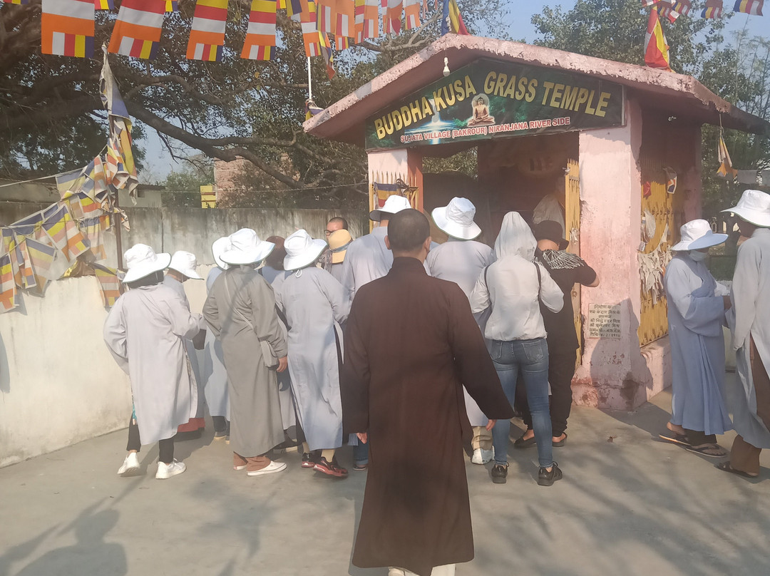 苏亚塔酒店主图