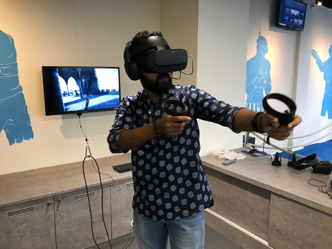 VR Gaming Cafe景点图片