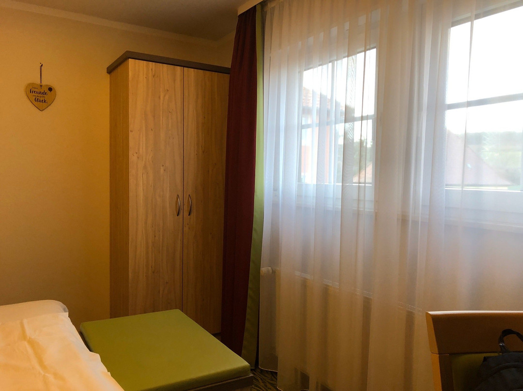 Pfalzhotel Asselheim主图